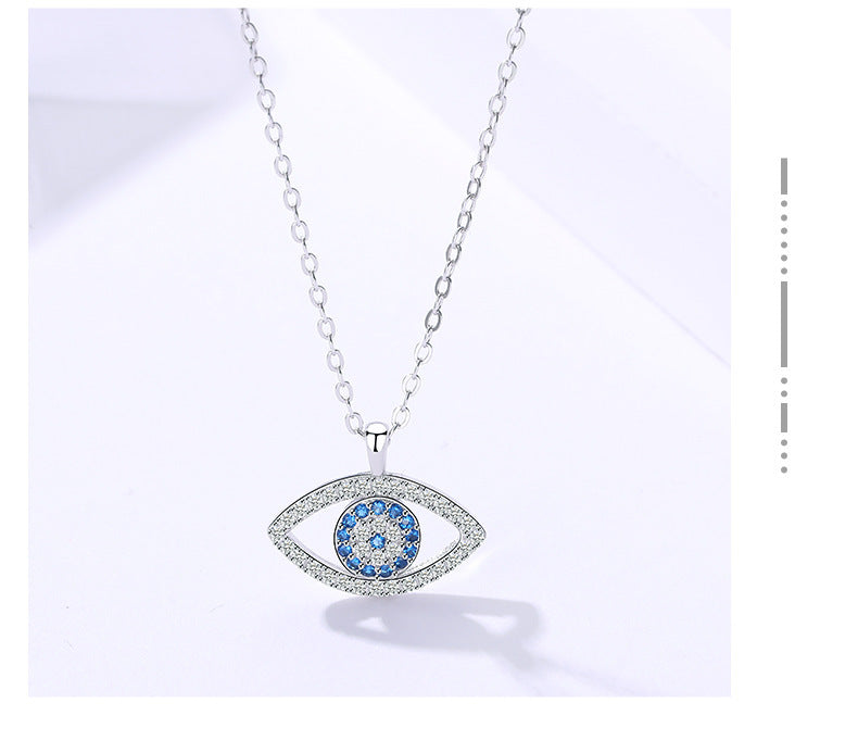 Collar de ojo atmosférico de plata