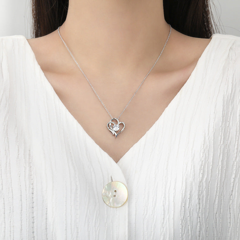 Collar de doble corazón con circonias y diamantes de imitación