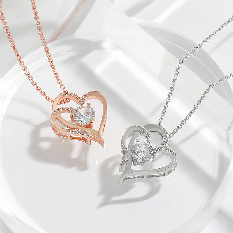 Collar de doble corazón con circonias y diamantes de imitación