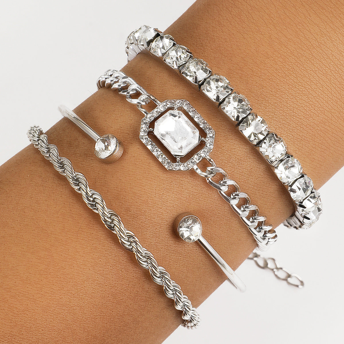 4 joyerias de moda para mujer